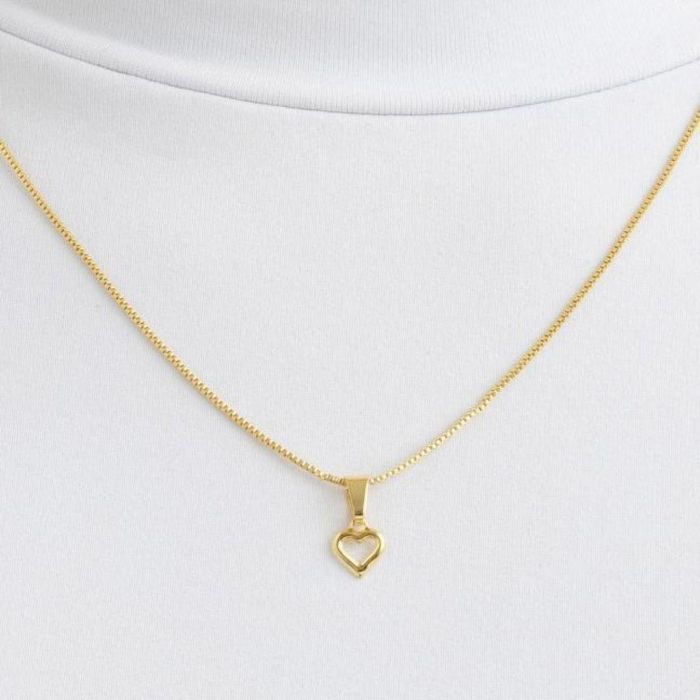 Colar Coracao Liso Vazado Banho Ouro