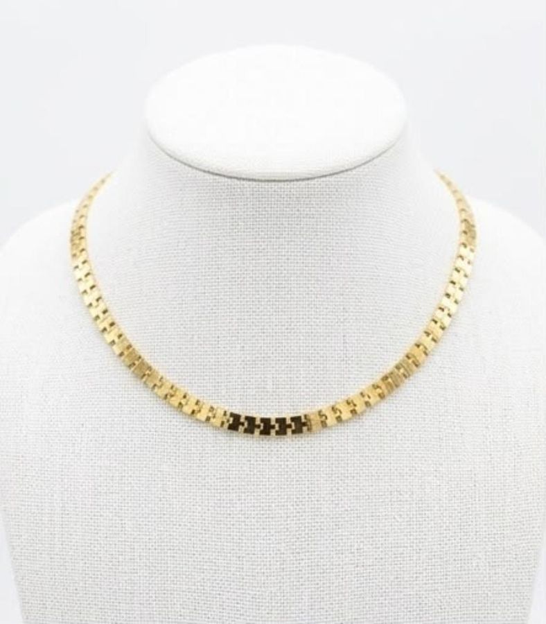 Colar Choker Elos Quadradinhos Dourado