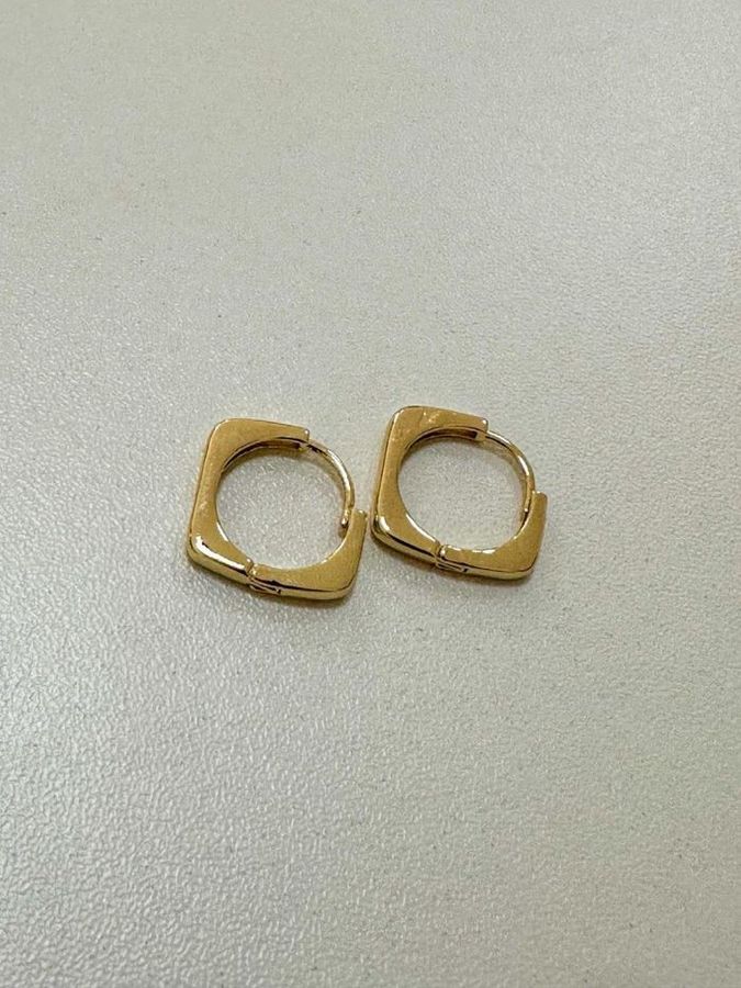 Brinco Argola Quadrada Media Banho Ouro