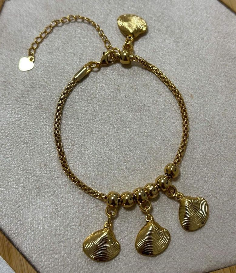 Pulseira Feminina Conchas 18+5 CM Dourada